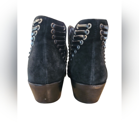 Vince Camuto SZ 7.5 Black Pevista D'Orsay Pull On Suede Biker Heeled Bootie - Picture 3 of 11